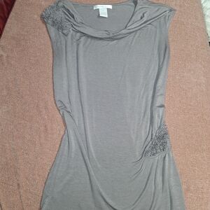 Design History Gray Sleeveless Blouse